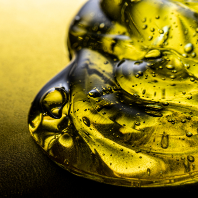 Tailored ingredient solutions and custom botanical formulations for B2B clients